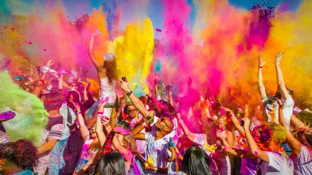 holi-parties-in-hyderabad-1280x720