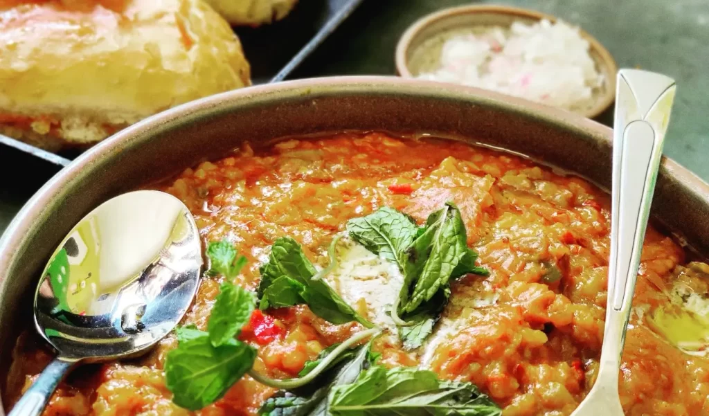 local-culinary-maharashtrian-dish-with-age-old recipes