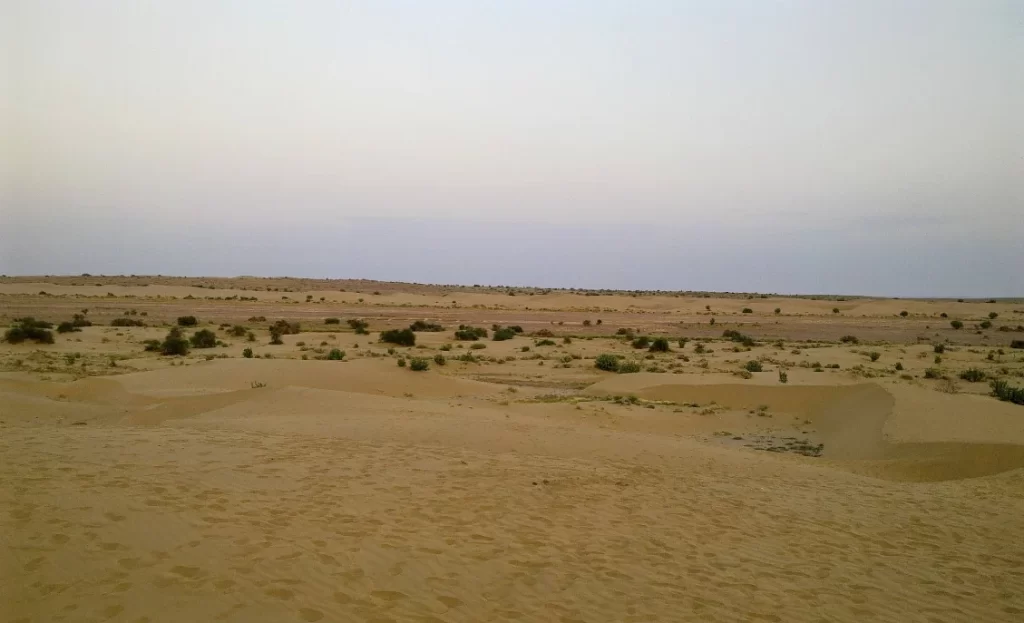 Camel Safarai Best Romantic Summer Destination in India: Thar Desert - Rajasthan - India