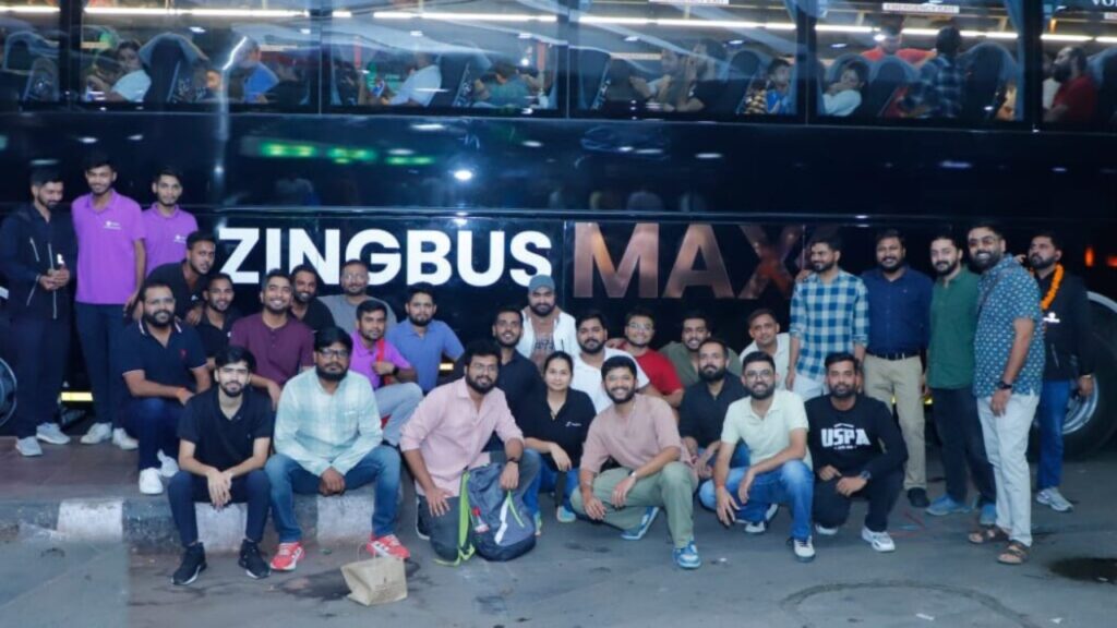 group photo near zingbus maxx