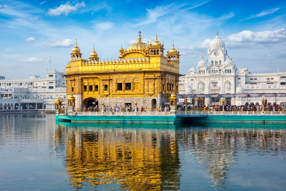 Places to visit near amritsar under 200 km for culture, foothill drives, forts, and weekend breaks