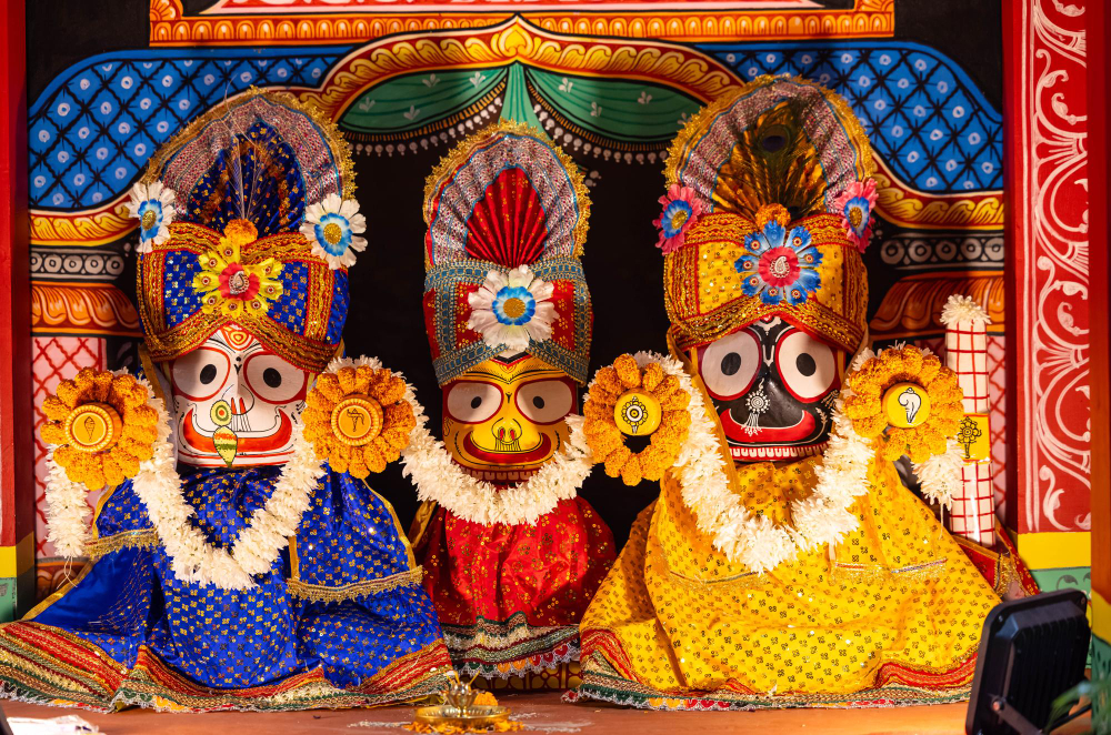 Jagannath Rath Yatra 2026 procession with the three chariots on Bada Danda in Puri