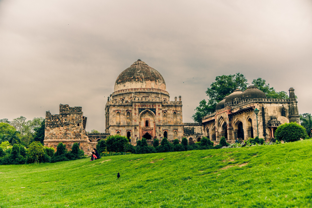 Bara Imambara facade in Lucknow, one of the top places to visit in Lucknow