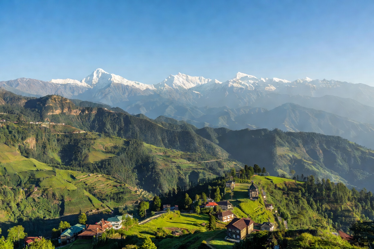Places to Visit In Mussoorie with Mall Road, Landour hills, Kempty Falls, Gun Hill, and Himalayan views
