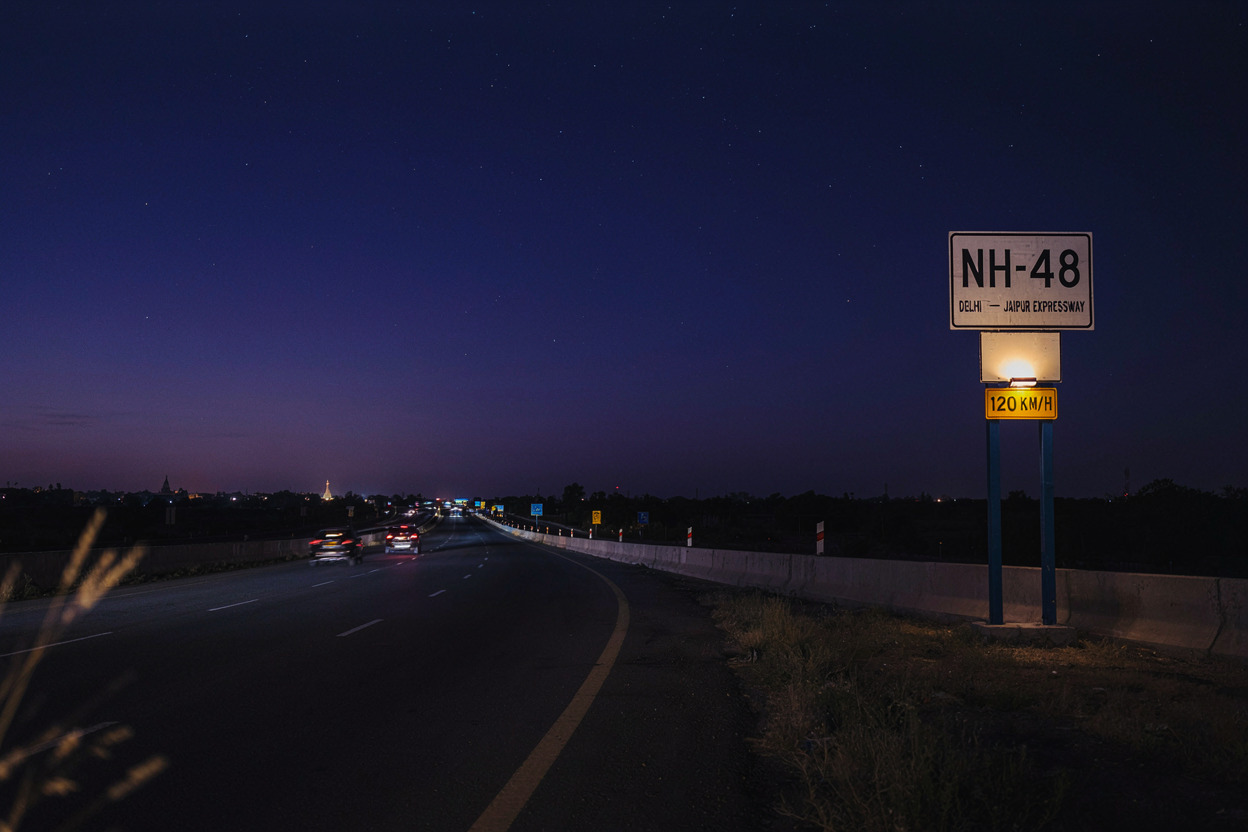 Delhi to Jaipur Bus Through NH-48